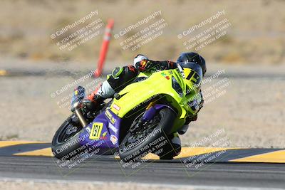 media/Dec-08-2024-CVMA (Sun) [[267e5a7075]]/Race 2-Amateur Supersport Open/